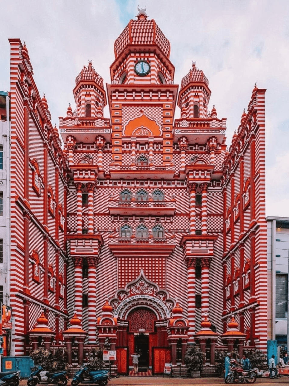 Discover Colombo – The Commercial Capital — gallery image 1